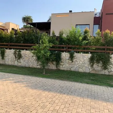 Guest house Bas De Independant Estepona
